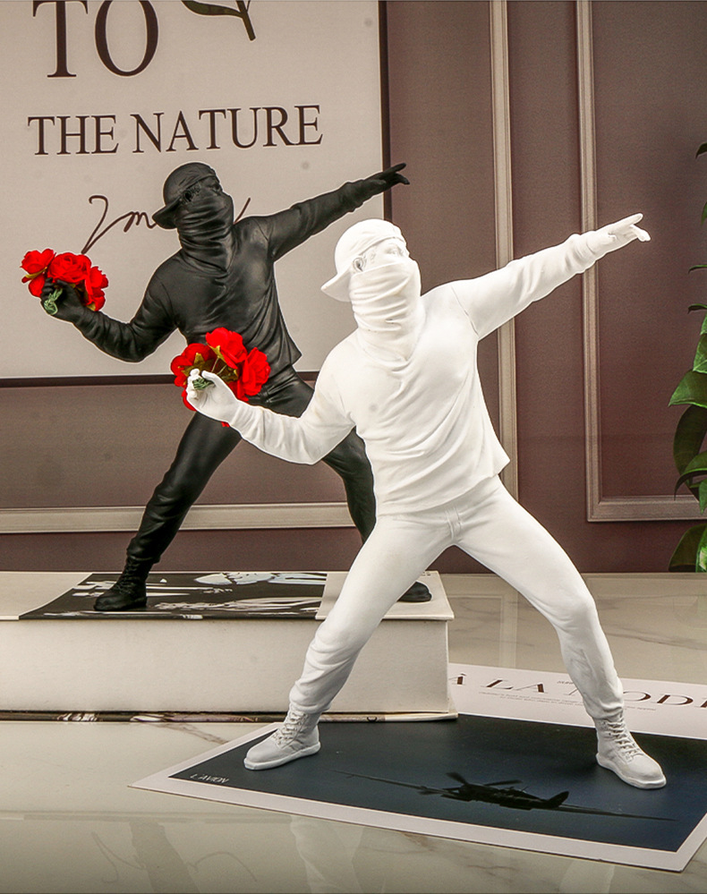 Banksy Still Flower Decoration - Abstract Sculpture Resin 评论和价格